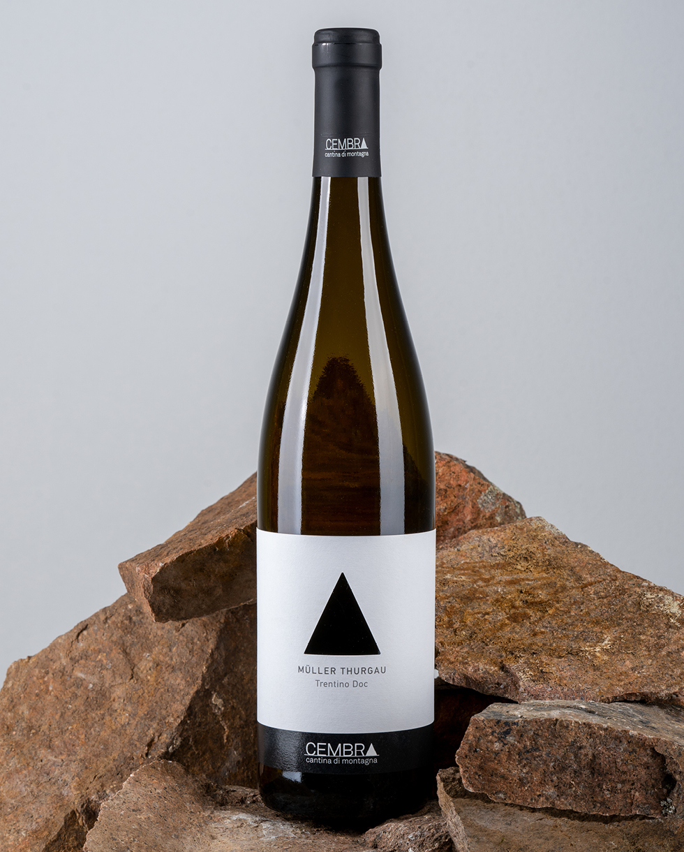 Cembra Cantina di montagna Vini Banner 980x1220 Muller Thurgau